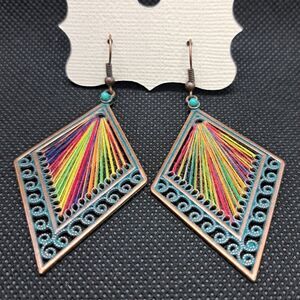 Boho Tribal Design Earrings- Copper tone- Threaded Earrings NWOT